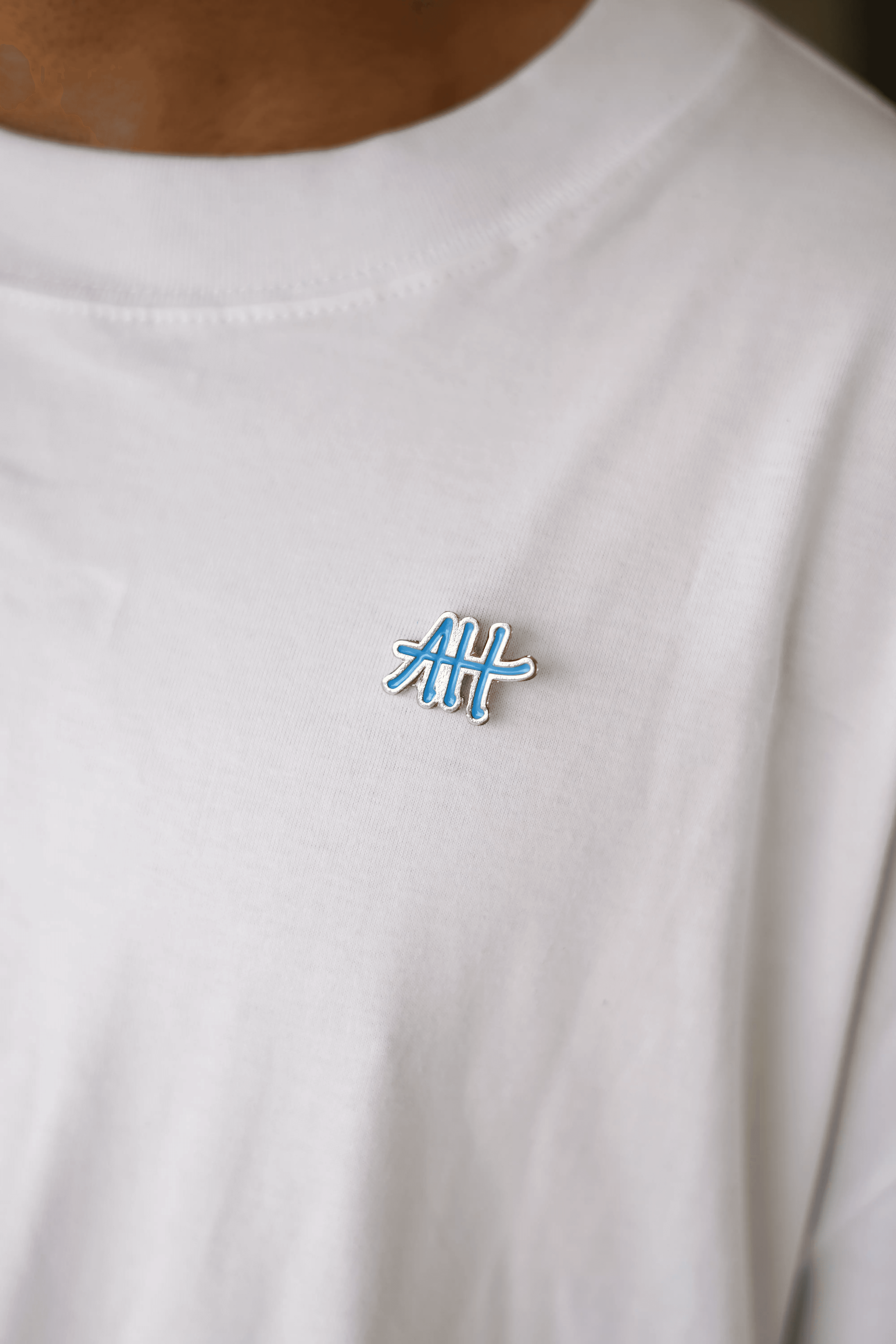 Pin Metálico Argentina Humana | Accesorios Tuc-Humano